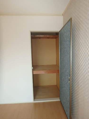 フレグランス安江 A0202号-6