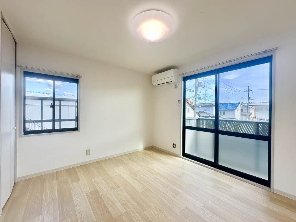 サンライズフジ　Ａ棟 A0202号-2