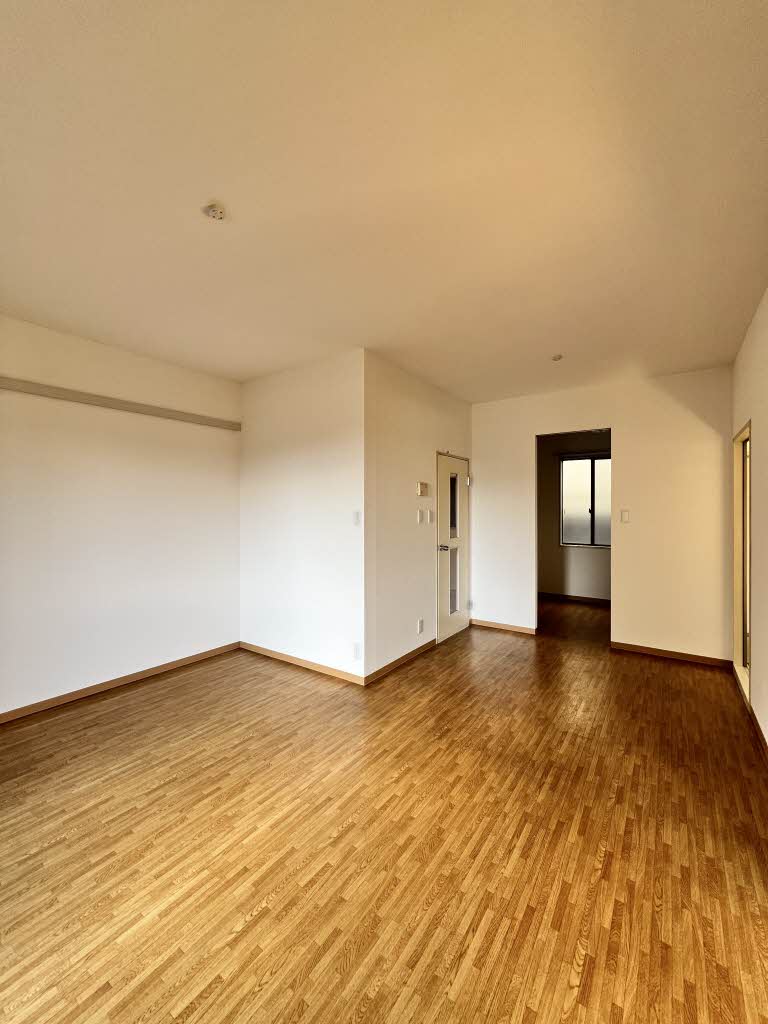 ＣＨＥＺ－ＭＯＩ【セモア】Ａ棟 A0102号-3