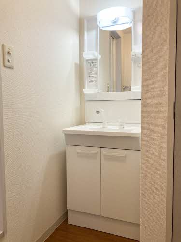 ピュア チェーレ A棟 A0202号-3