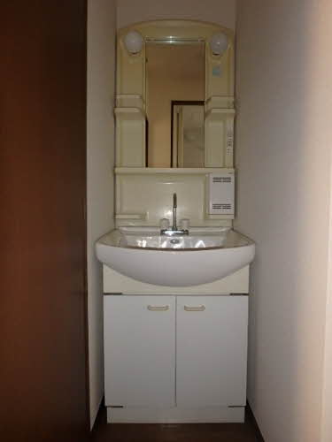 サリーレ太陽Ⅱ　　Ｂ棟 B0203号-6