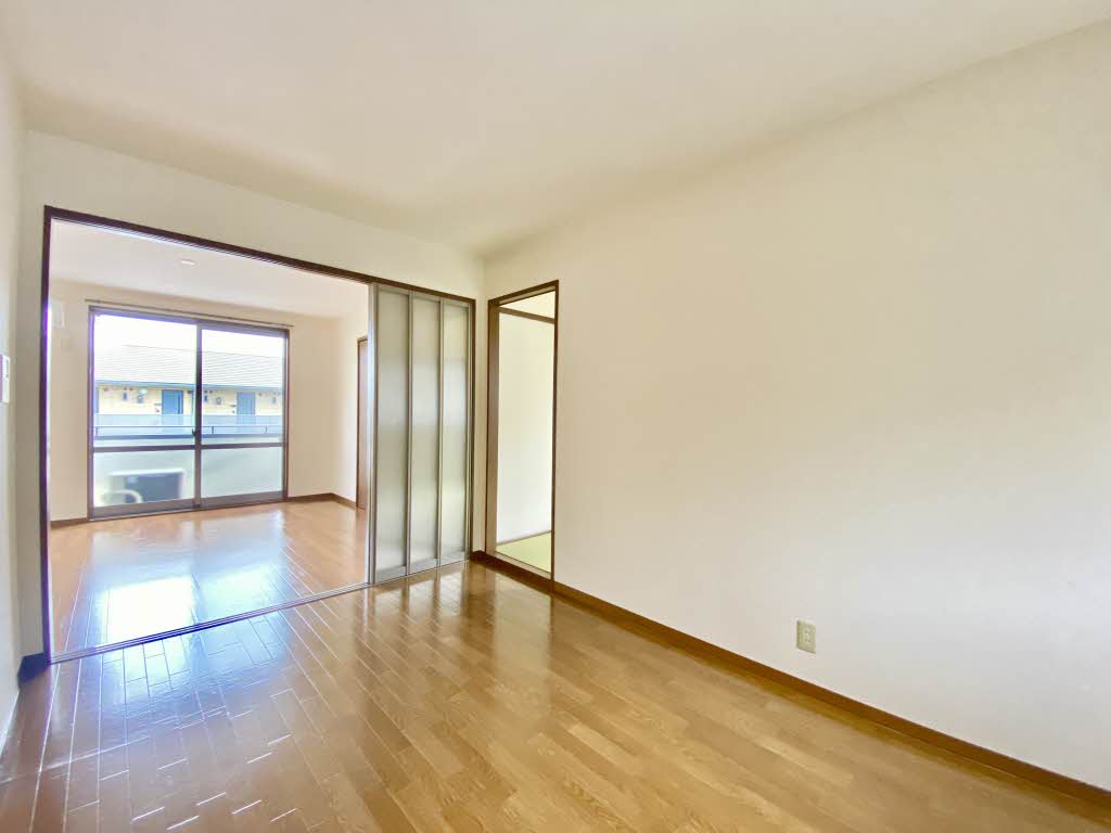 メゾン デラ W B棟 B0203号-2