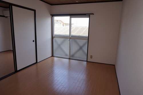 ファミールササキ A0202号-4