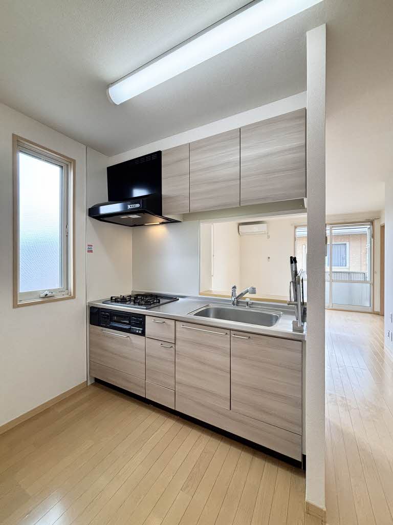 モンターニュ A棟 A0202号-3