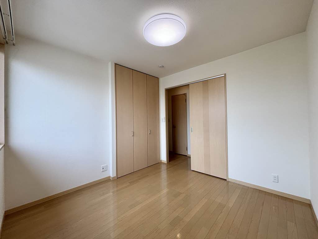 モンターニュ A棟 A0202号-5