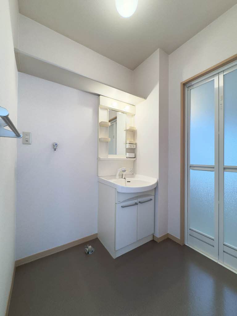 メゾン・エクランタン　Ｅ棟 E0116号-6