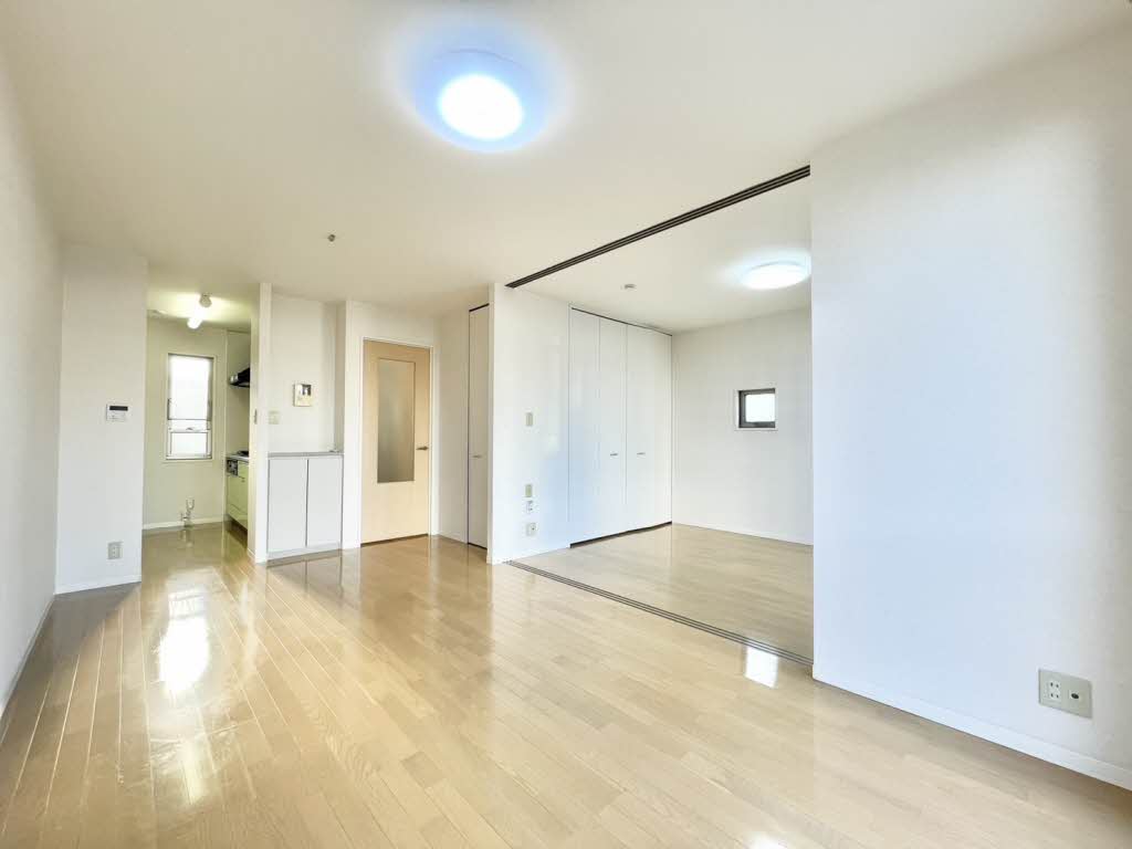 メゾン・エクランタンⅡ A0102号-2