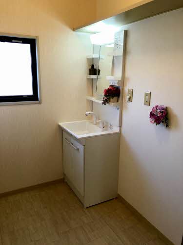 ファミール・ビレジ　Ｃ棟 C0201号-6