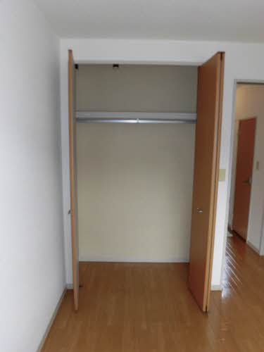 シャーメゾン・セラータ A0102号-4