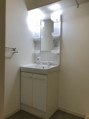 ファルカスⅡ　Ａ棟 A0101号-5