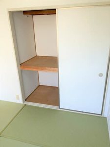 グローバルハイツ A0202号-3