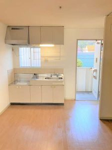 プラザフローテル B棟 B0202号-5