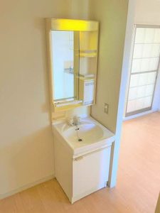 プラザフローテル B棟 B0202号-8