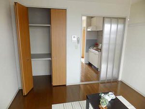 シャーメゾンウエスト A0205号-8