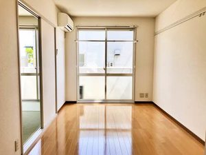 キャトルセゾン　Ｄ棟 B0102号-5