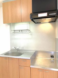 レーヴ吉成 B棟 B0102号-2