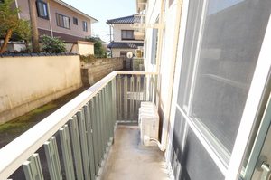 メゾン・ド・ファミーユ A0101号-13