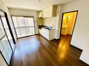 フレグランスフローラ C棟 C0201号-7