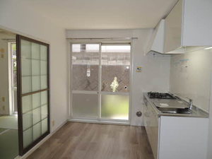 フレグランスYURI A棟 A0102号-2