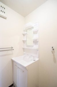 エモーション　Ｃ棟 C0102号-8