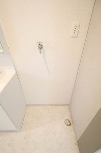 フレサリア B棟 B0102号-7