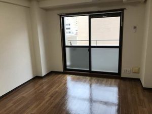 ジョルニ・フェリーチ A0703号-7