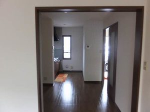 ラウンド・ヒルズ A0102号-8