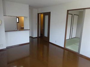 Y’s EBA A棟 A0201号-3