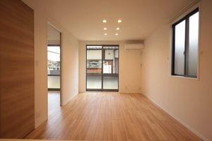 イーストリバーパラリア　壱番館A0102-2