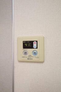 ファミールメゾン A0102号-14