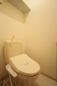 フィオレンテ B棟 B0201号-11