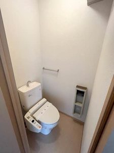 シーサイドひがし B棟 B0201号-3