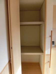 グレースヒルズ A棟 A0101号-3