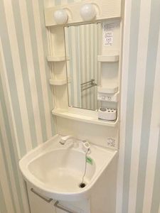 リヴュール A0102号-8