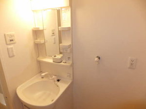 PLACIDO C棟 C0101号-9