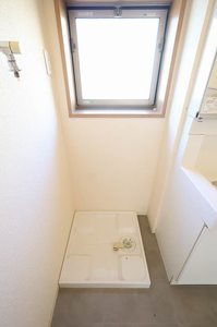 ヴァン・ベール D棟 D0102号-8