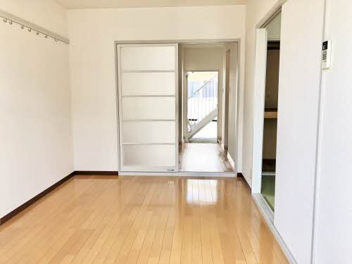 キャトルセゾン　Ｄ棟 B0102号-6