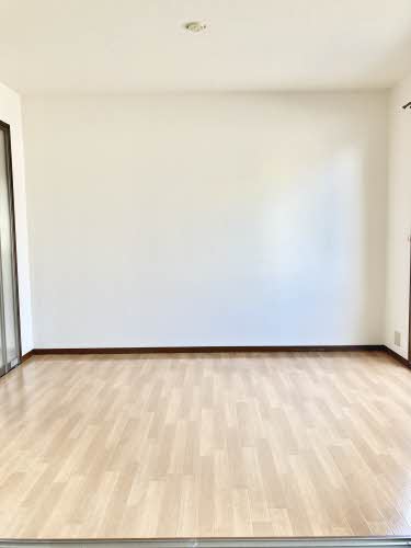 オータムK B棟 B0102号-3