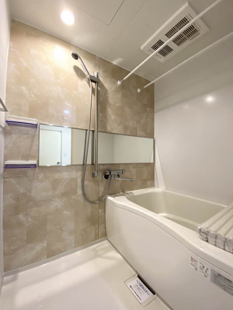 カサ・リンダ B棟 B0201号-8