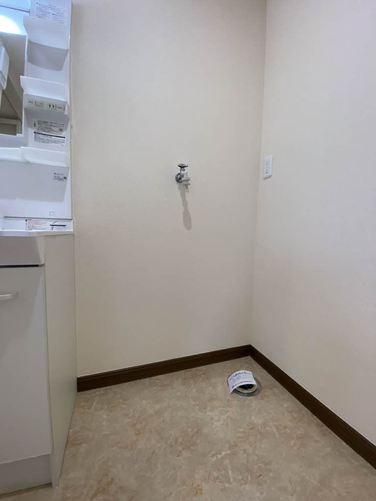 カサ・リンダ B棟 B0201号-11