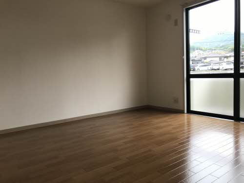 ピースハイツK C棟 B0201号-5