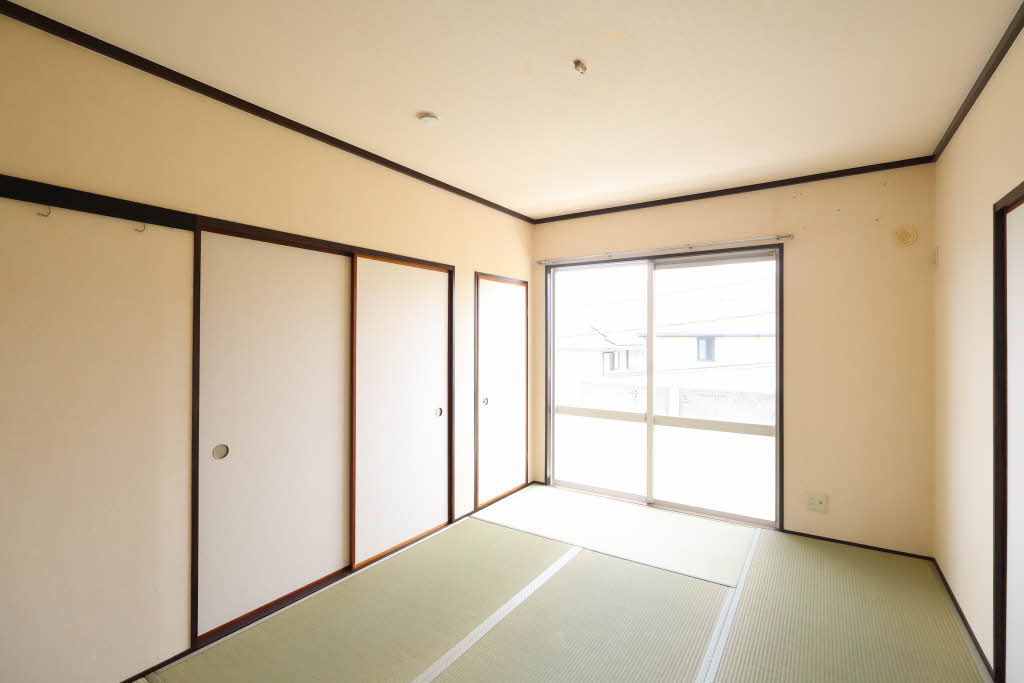 ミニオンハイツ B棟 B0202号-3