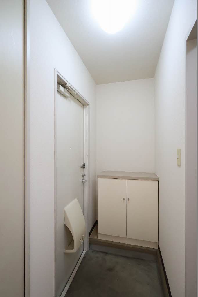 フレグランス口田 A0102号-2