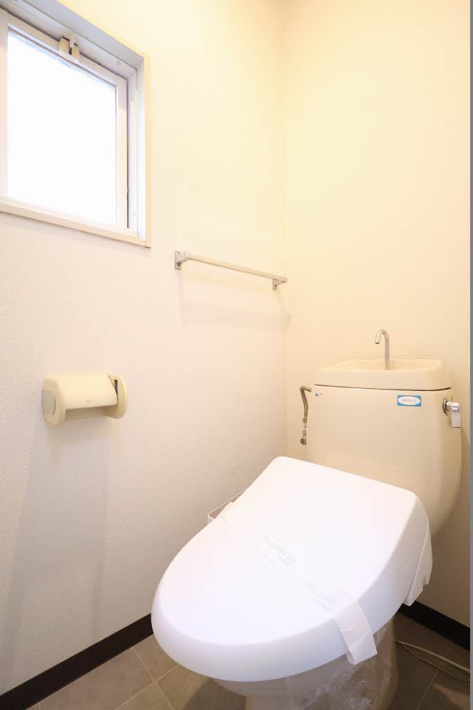 フレグランス口田 A0102号-6