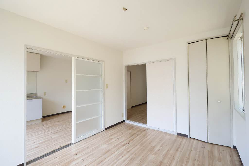 フレグランス口田 A0102号-14