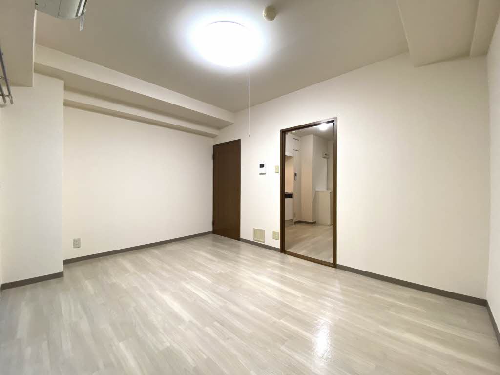 ファミーユ倉田 A0402号-2