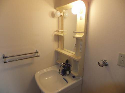 エモーション　Ｃ棟 C0202号-3