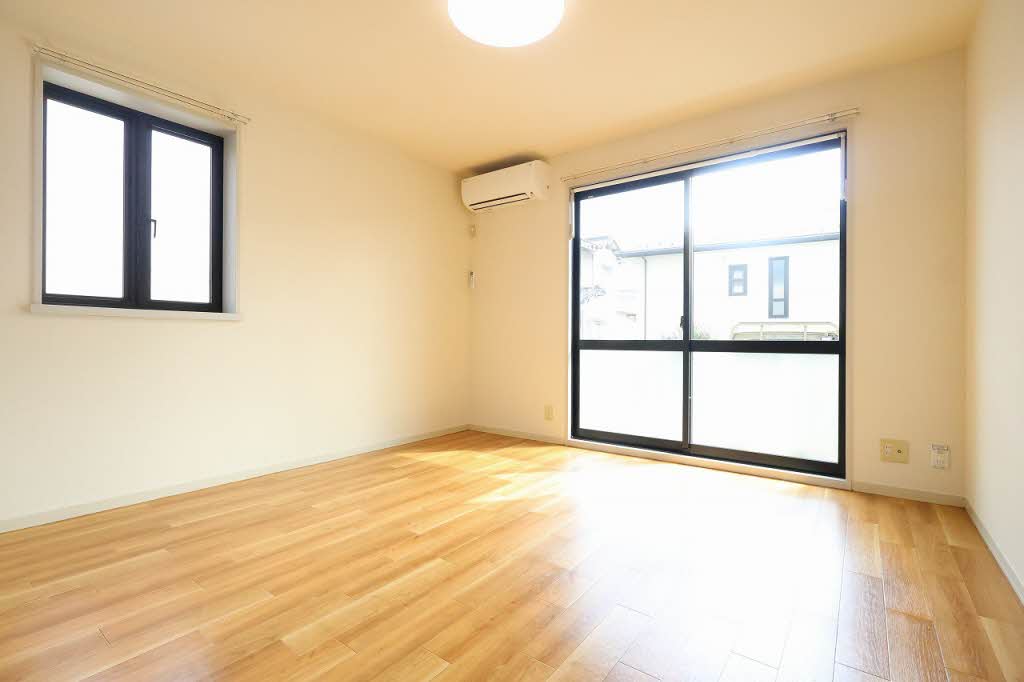 サントーク伴 B棟 B0101号-2