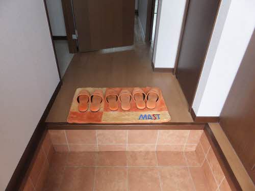 ラウンド・ヒルズ A0102号-2