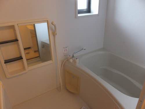 ラウンド・ヒルズ A0102号-5